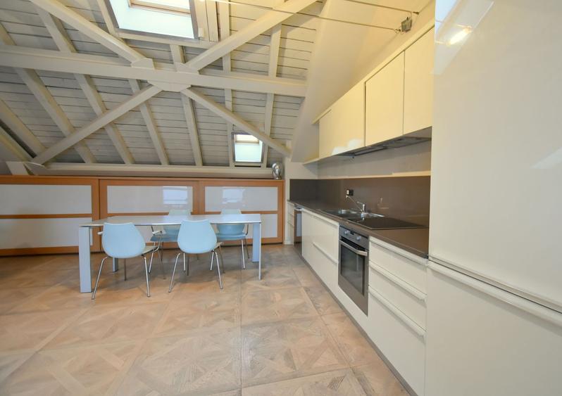 Penthouse de inchiriat - zona Centrala