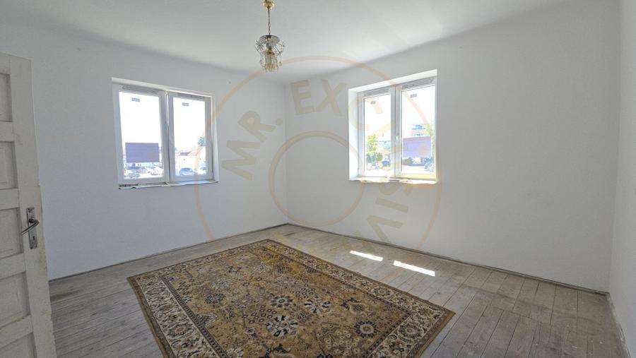 De Vanzare Casa 2 camere P-ȚA Mica