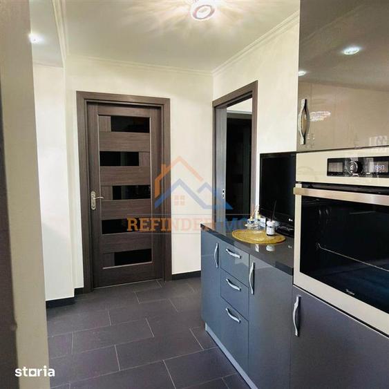 Vanzare 4 camere