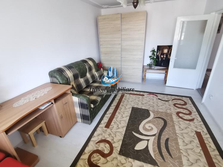 Apartament 4 camere, decomandat, 65 mp, Calea Romanului - Rate