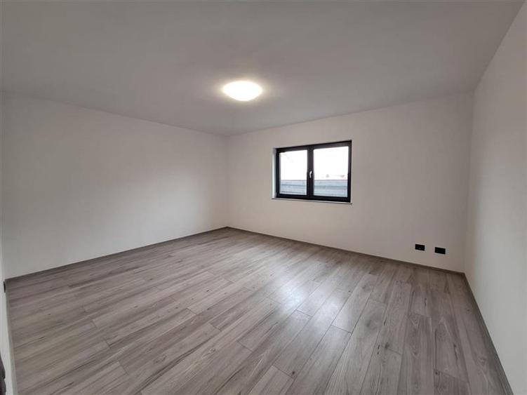 Casă P+M 120 mp, teren 450 mp, Letea Veche