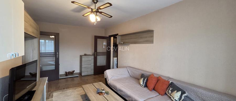 Apartament 2 camere suprafata 64 mp+beci, Radadau intrare, însorita, bloc 1991. - 2