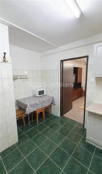 RECO  Apartament cu 2 camere, semidecomandat, gata de mutare ultracentral - 8