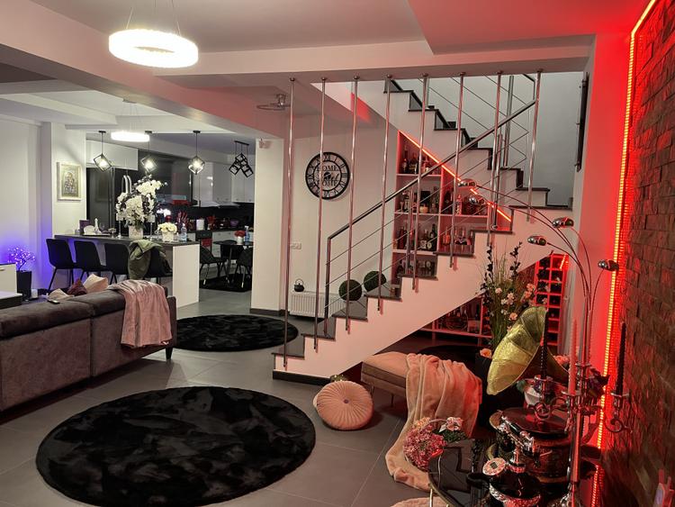 Exclusivitate! Vila moderna P+1, mobilata utilata lux, Valu lui Traian!