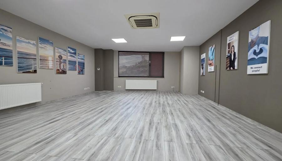 Bd. Mamaia - Delfinariu, spatiu BIROURI PREMIUM, UTILITATI INCLUSE
