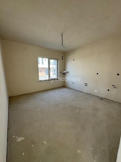 Triplex 112 mp utili, teren 180mp, ansamblu privat, Floresti - 4