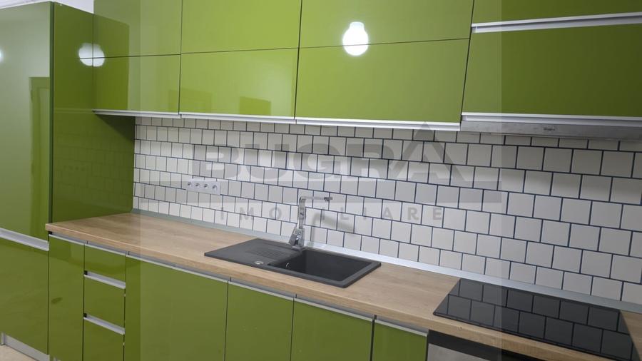 Apartament de 2 camere, modern, 60mp, parcare subterana, zona Vivo
