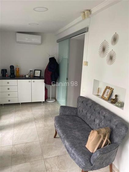 Spatiu comercial de vanzare situat in cartier Sud cu suprafata de 60 mp, renovat - 6