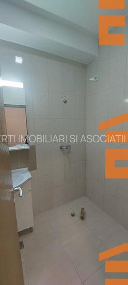 Apartament 2 Camere de Vânzare în Compozitori | Decomandat | 55 mp - 13