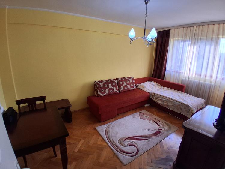 CENTRU ANASTASIE PANU 3 CAMERE DECOMANDAT 70 MP BLOC PE CADRE COD 162848