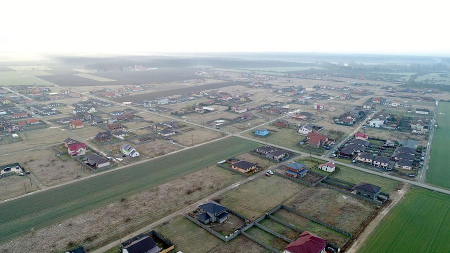Teren pentru servicii Sag-Manastire