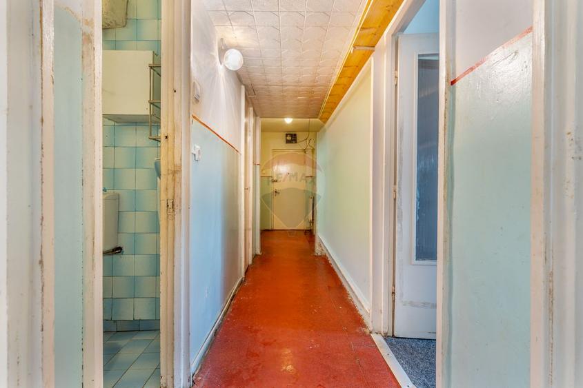 Apartament 3 camere,decomandat, renovabil.Str. Parâng nr.17|Comision 0