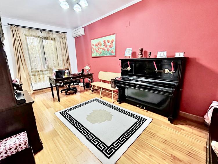Vila spatioasa de inchiriat 7 camere cu gradina si terasa spectaculoasa