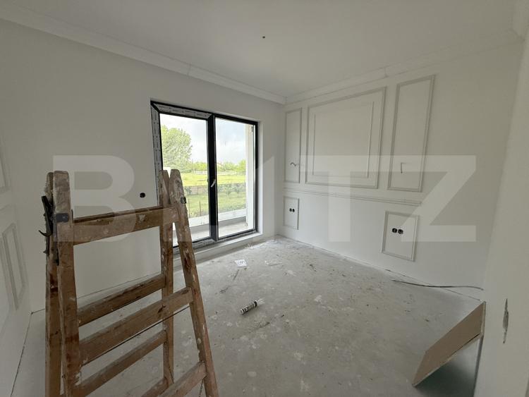 Casa de vanzare, 110 mp utili, zona Botiz