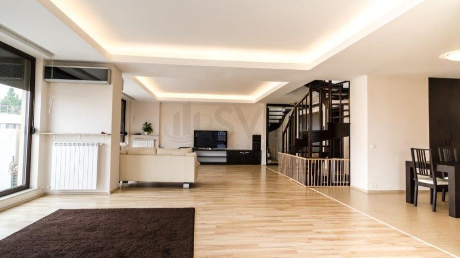 REA1018301 Penthouse 5 camere North Area Lake View