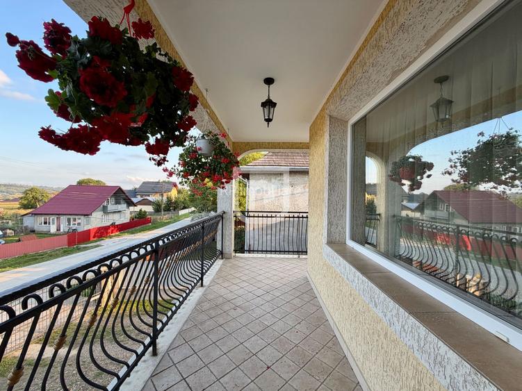 Casă 5 camere, 2.800 mp teren, Dărmănești – 13 km Suceava - 15