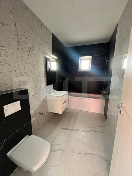 Apartament 3 camere, 65 mp, zona Decebal