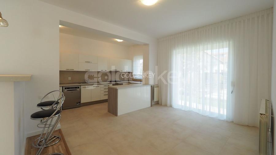 Vilă impecabila cu 7 camere, piscina exclusiva - 5