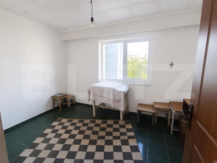 Apartament 3 camere, 46 mp + balcon 7,5 mp , etaj 3/4 , Gojdu-Deva - 4