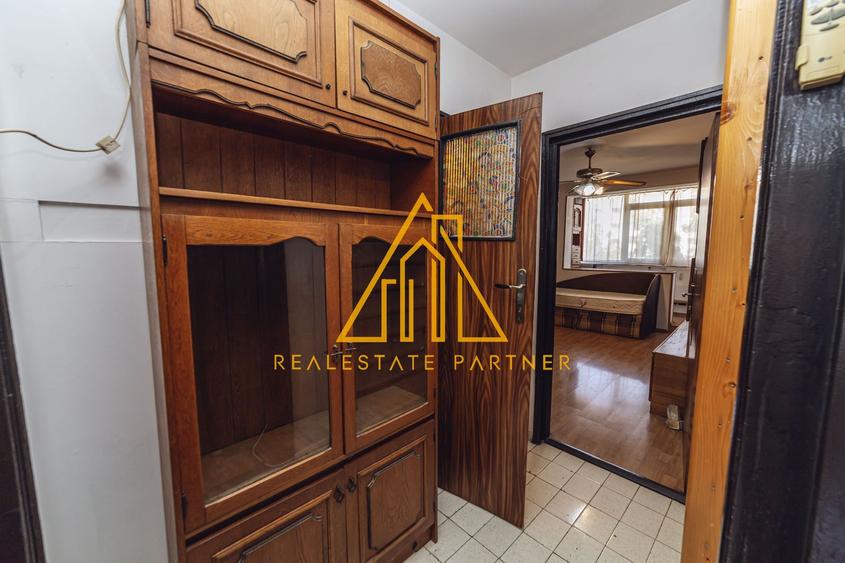 Apartament 3 camere semidecomandat – Berceni, Sector 4, aproape de Sun Plaza