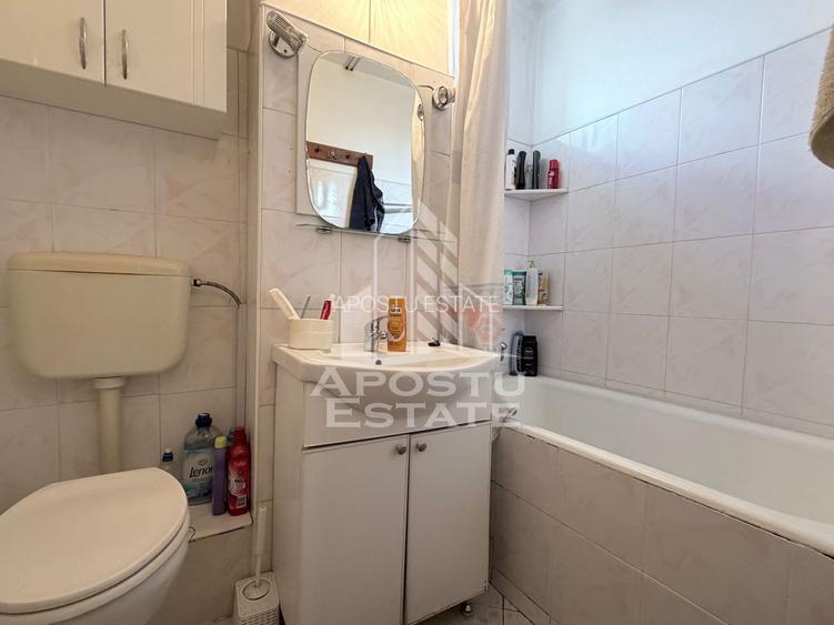 Apartament de vanzare  doua camere decomandat Sagului - 5