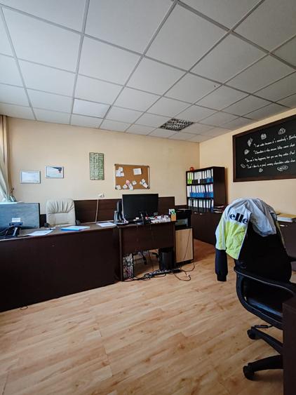 Spatiu comercial, 207 mp, zona Ramira