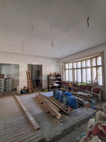 Spațiu comercial 200 mp + acces pod 200 mp, 3 balcoane, lângă Piața Sfatului - 7