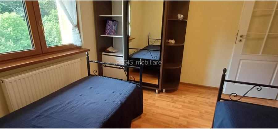 Apartament 3 camere cu parcare Judetean