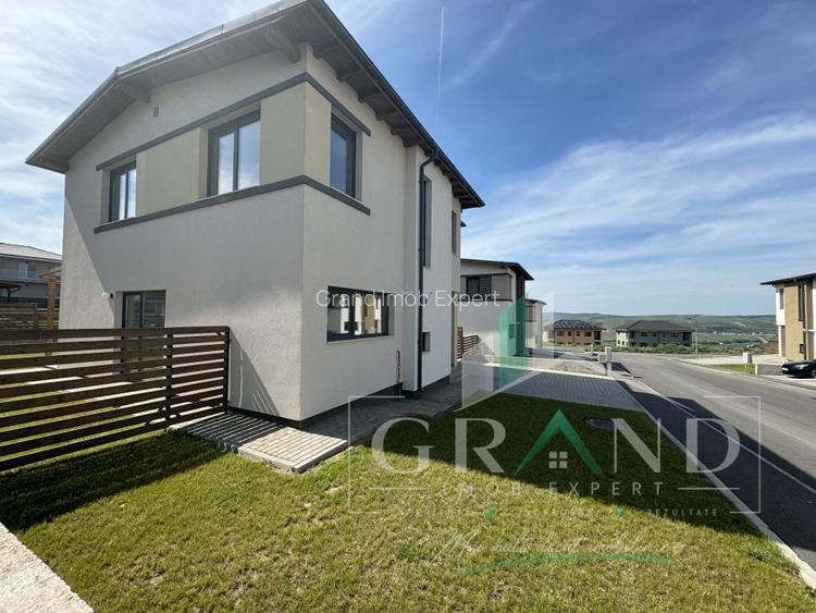 OPORTUNITATE!Casă individuală | 4 camere | 3 băi | Garaj | Terasă | Dezmir - 34