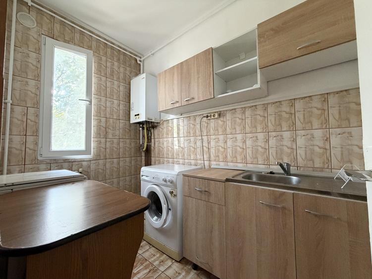 Apartament 1 camera, 32mp utili, etaj 2, mobilat - Complexul studențesc