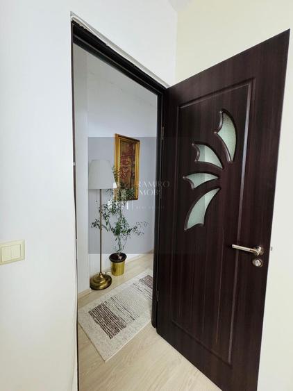 Apartament 3 camere de inchiriar zona Piata Resita