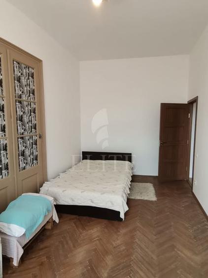 Apartament 3 camere în zona ULTRACENTRALA