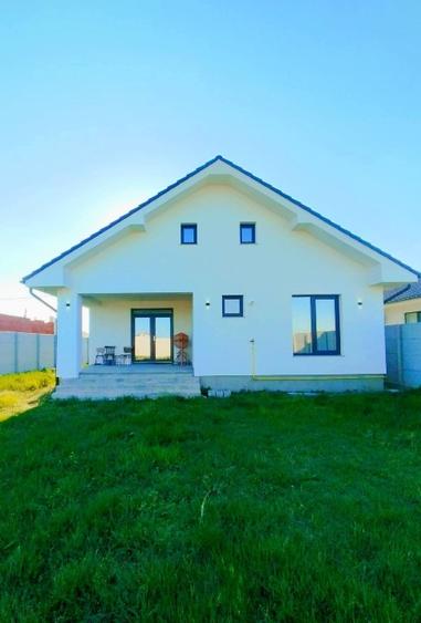 Casa superba Sântandrei