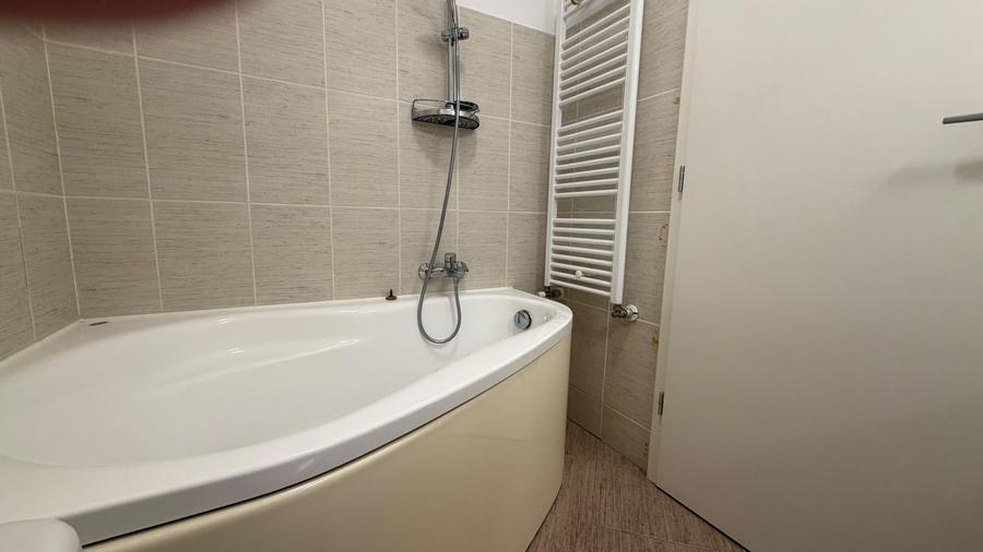 3 camere cu terasă, loc de parcare subteran | Metropolis Residence | Etaj 9