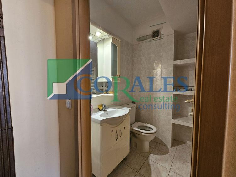 Etaj intermediar. Bloc izolat. Centrala proprie!