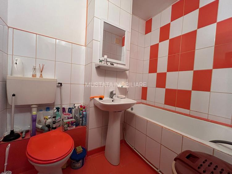 Apartament 1 camera - Transformat in doua camere, zona Radu Negru. - 7