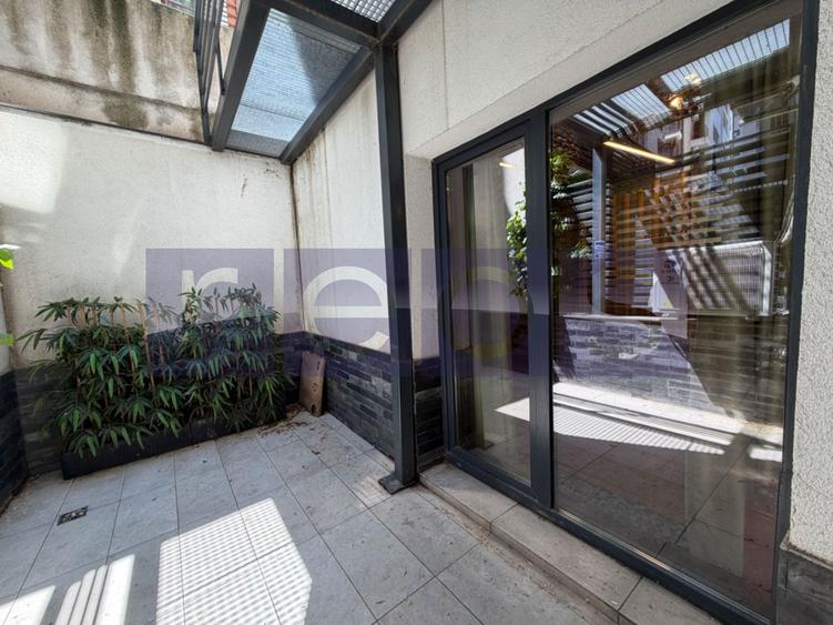 CLADIRE BIROURI PREMIUM | 310 MP | D+P+2+M | ZONA EXCELENT CONECTATA
