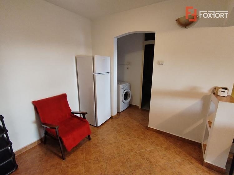 Apartament cu 2 camere de inchiriat mobilat si utilat in zona Soarelui
