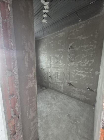 Duplex pe parter - 2 dormitoare - 2 bai - zona in dezvoltare