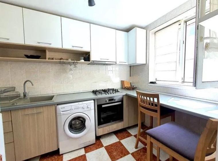 Apartament 2 Camere,B-dul Ferdinand,bl.reabilitat,Amenajat,centrala,mobilat