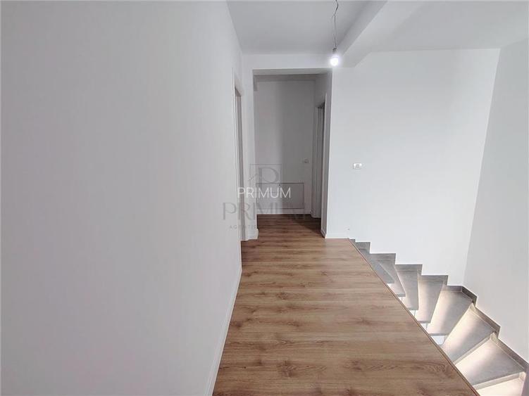 DUPLEX MODERN - ZONA CENTRALA - SEPARAT PRIN BAIE - GAZON SI SISTEM DE IRIGARE - 6