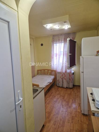 Garsoniera str. Semaforului - 3