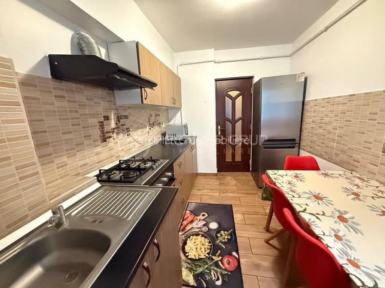 Etaj intermediar! Apartament 2 camere 56mp 2 balcoane, DECOMANDAT, CT, AC -PALAS - 8