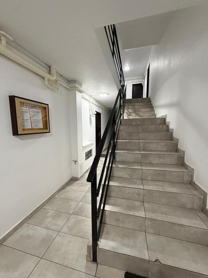 2 Camere Decomandat Centrala termica Mobilat Utilat Loc Parcare Inclus