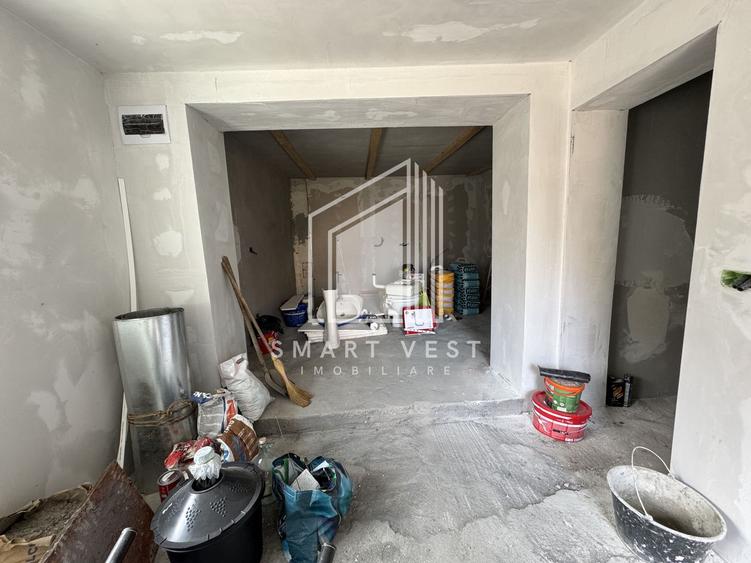 Casa semifinisata cu intrare comuna | 53 mp utili | Strada Luceafărul
