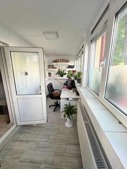 Apartament 4 camere decomandat Nicolina 1
