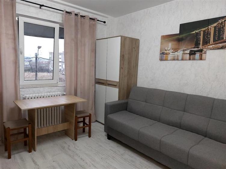 Garsoniera de vanzare, etajul2, Bularga