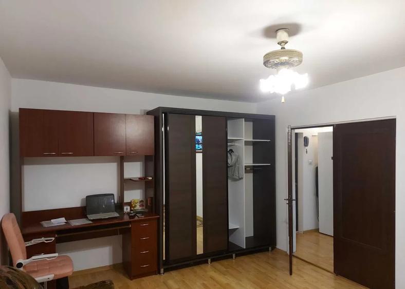 Apartament 1 camera, decomandat, 40 mp
