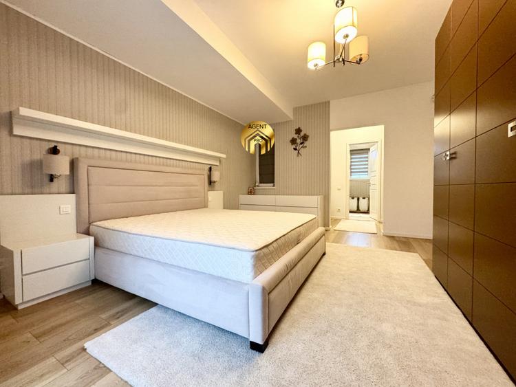 Vila 5 Camere - 500mp teren - Mobilata si Utilata Premium - Otopeni Central