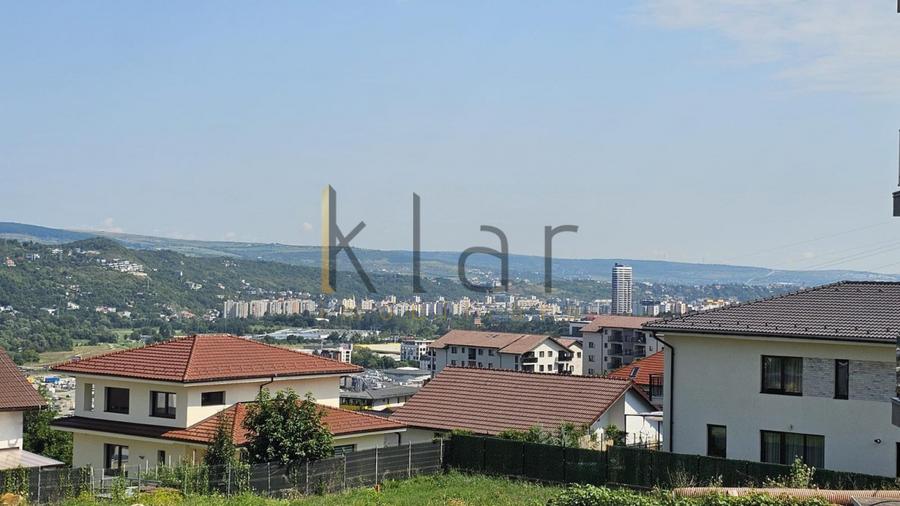 Apartament 3 camere 75 mp terasa 82 mp 2 parcari! Zona Vivo!